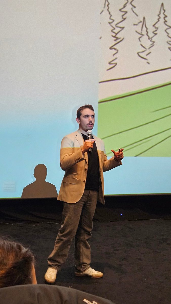 AI Prompt Day tweet media