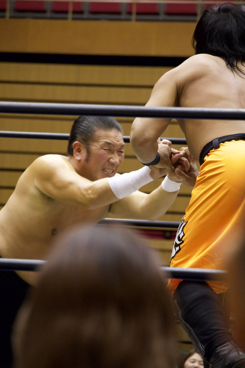 tumugi0129y81's tweet photo. #DRAGONGATE
#ドン・フジイ 選手
#BenK 選手
凄かった試合‼️ https://t.co/hneQGNxUhs