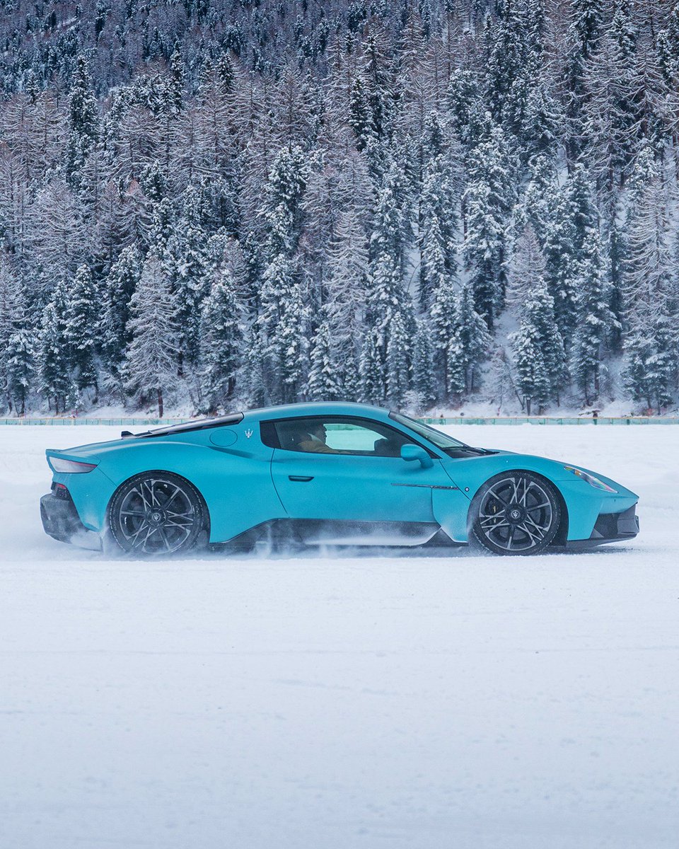 マロッちぇページ The MCPURA Cielo on ice. Where the chill of the Alps meets the