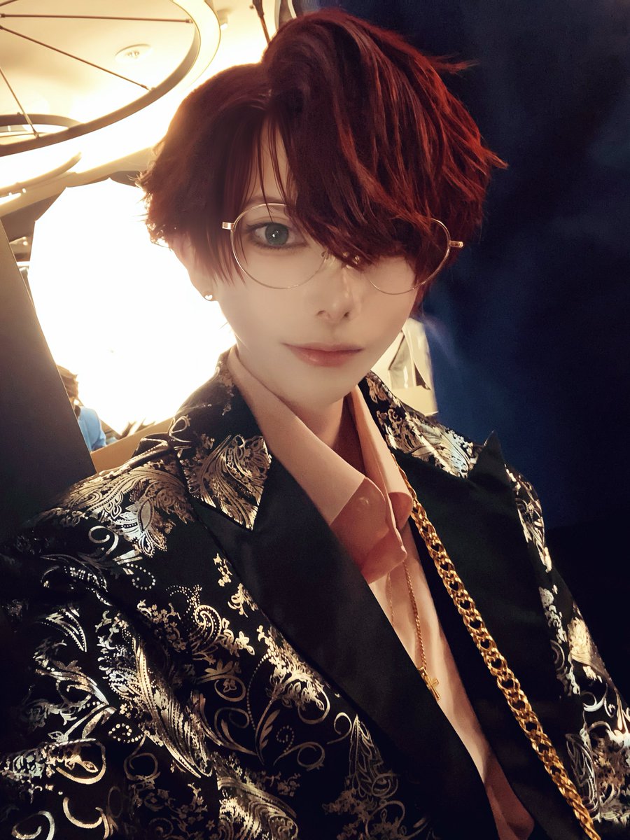 "伝説"のコスプレか"伝説"以外か
#mad伝説0207