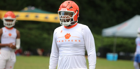 4-star OT JJ Brown earns Auburn offer, plans return visits (Rivals+) “It went well–they treated me like I was one of the main guys on the top of their list. It felt