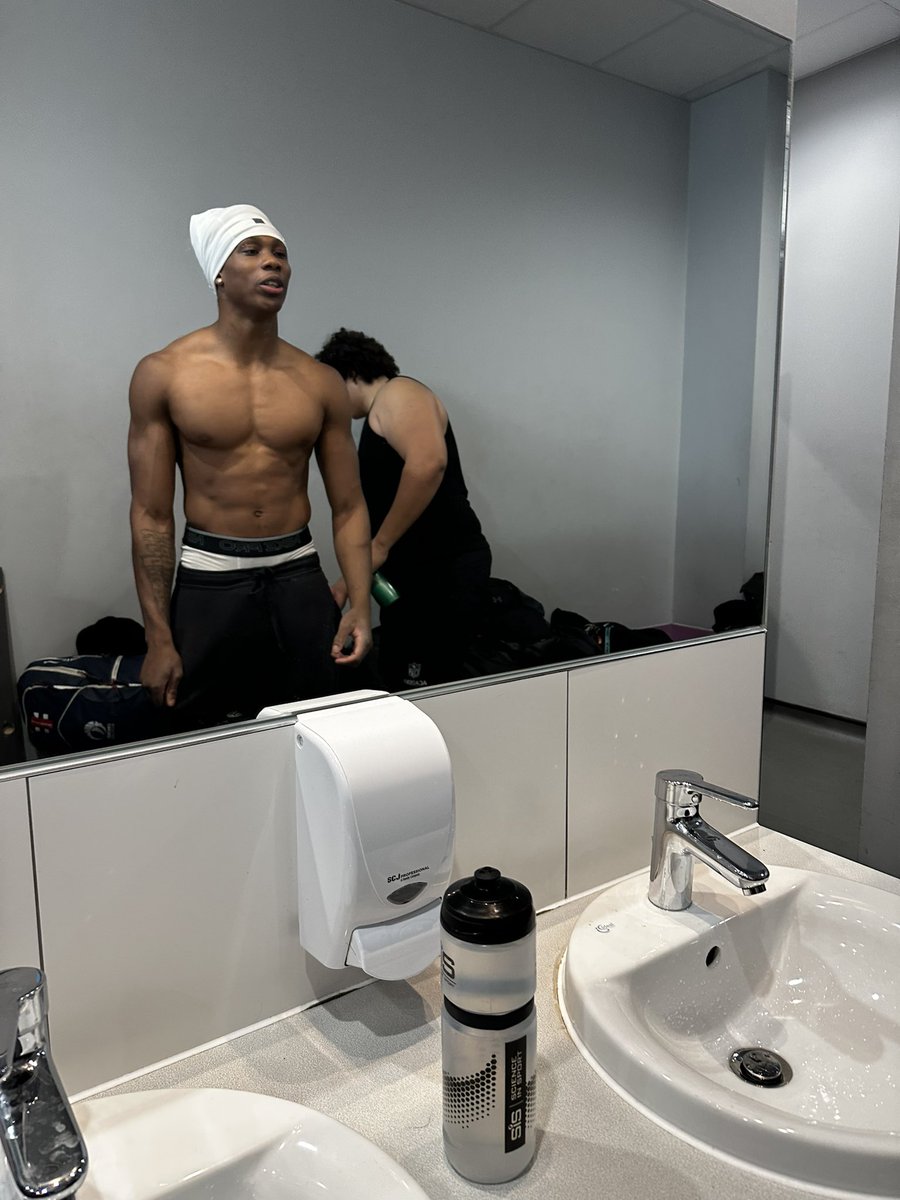 Mikkel Ngassa tweet media