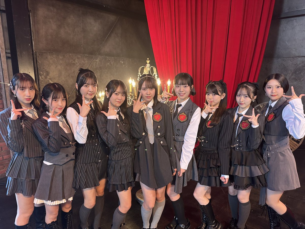 ＼　⚖️MUSIC VIDEO公開中⚖️　／

𝙈𝙞𝙨𝙚𝙧𝙮〜愛の天秤〜

ポイントはこのポーズ！
寝る前に、もう一度みてね🥀

チャンネル登録、高評価
ハイプ、コメントもお待ちしています💫

youtu.be/xxro0MmaQBw

#ロージークロニクル #ハロプロ 
#ミザリー愛の天秤