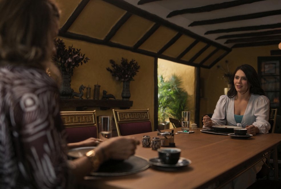 PasdeGavilanes's tweet photo. #PasiónDeGavilanes2 #PDG24 Rosario le confiesa a Muriel que no cree que sintiera nada por Franco si él reapareciera en su vida. https://t.co/cyxPqPEPDE