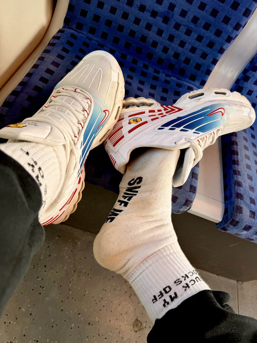 nikesk8 tweet media