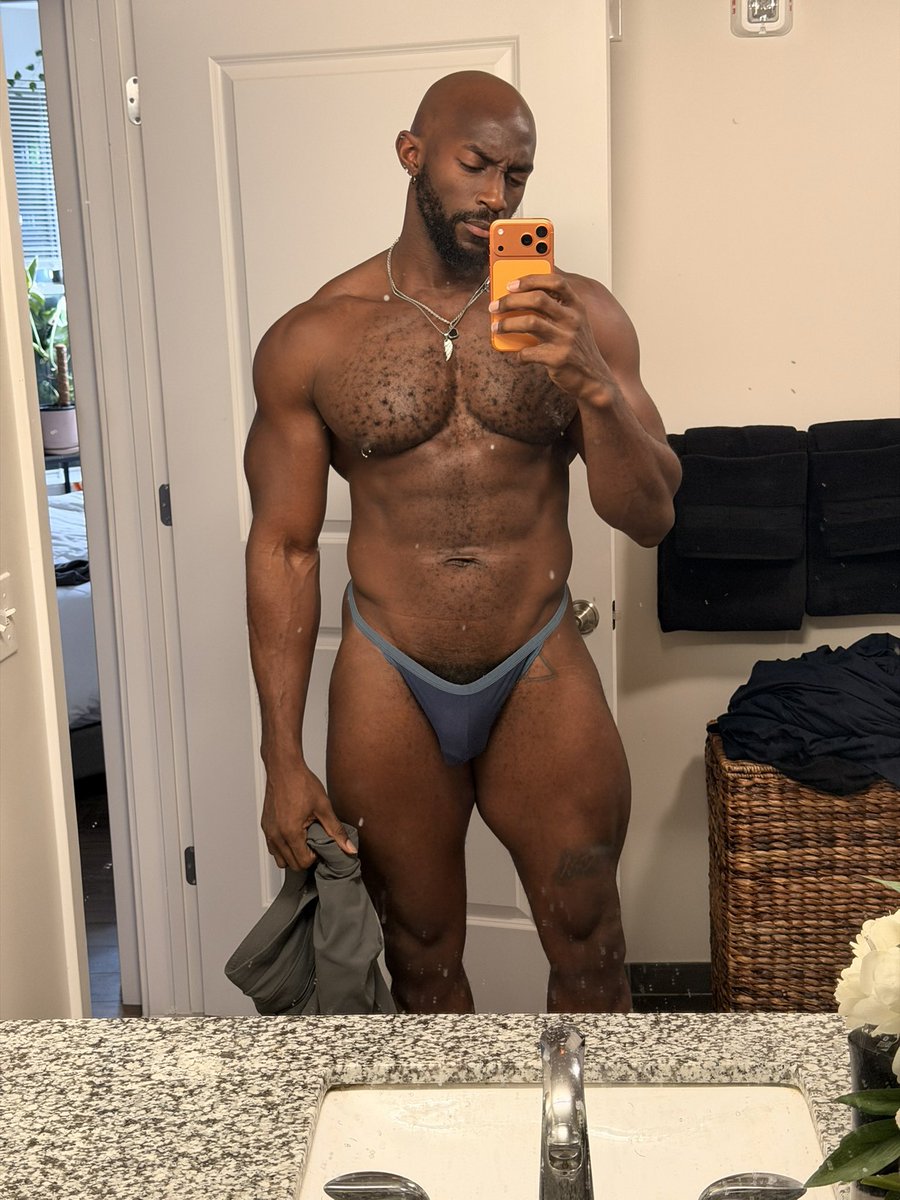 Fine boy, no pimple!!! tweet media