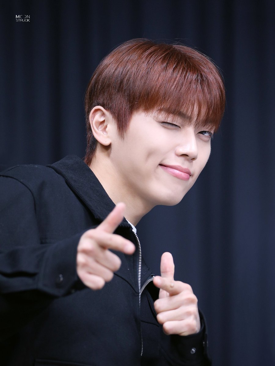 mnstrck1116's tweet image. 251114 점프업 팬싸인회
#온앤오프 #ONF #민균 #MINKYUN