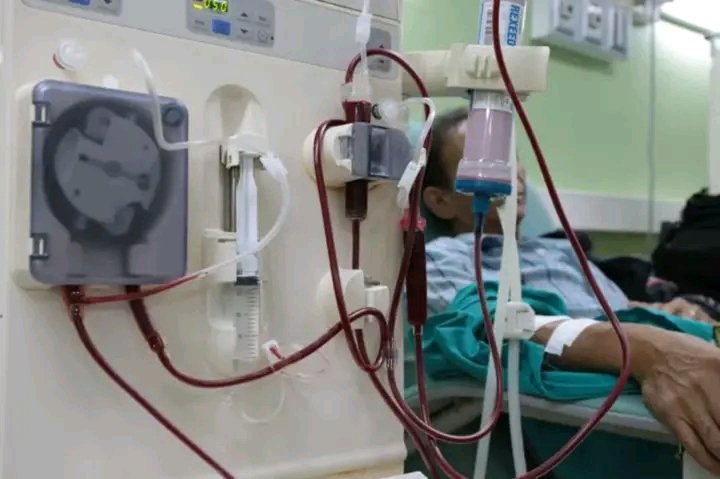 🇨🇺|| Como parte de las medidas adoptadas por nuestro país para garantizar la vitalidad de servicios fundamentales:  
⚕️ Se asegurará la continuidad de tratamientos como la hemodiálisis, incluyendo la posibilidad de ingreso hospitalario de pacientes, si fuese necesario.  
#Cuba