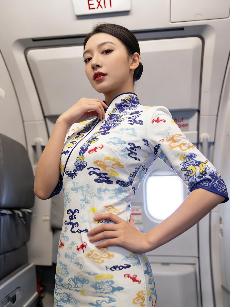 海航空乘 雨晴🍭 tweet media