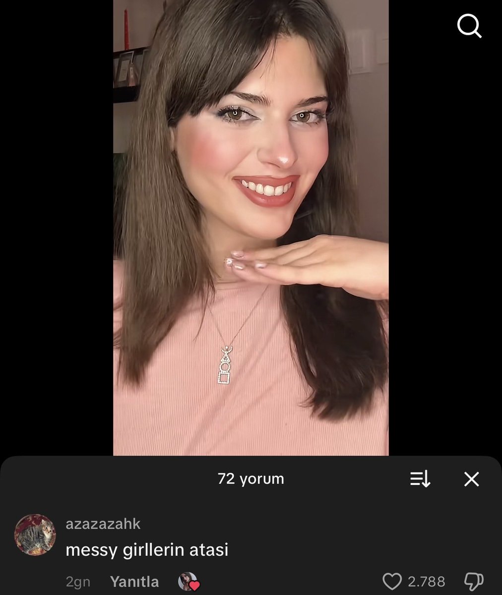 messy girllerin atası yazdıgı kıza bakar mısınız bagırtma