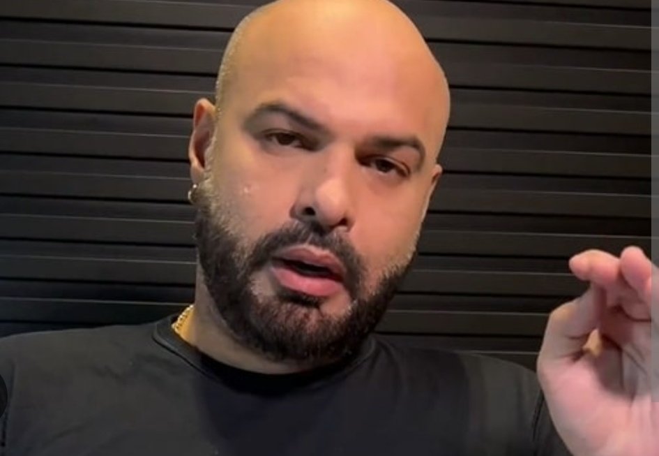 Esta PRODUCTOR de Eventos PARA LAVADO del dinero de la COCA y #PDVSA es parte de aparato REPRESIVO del Narco Régimen #PSUV

En la lista también se encuentran VARIOS Artistas INTERNACIONALES y Nacionales (Música LLANERA y SALSERO RECONOCIDO) Involucrados en LAVADO de Dinero SUCIO