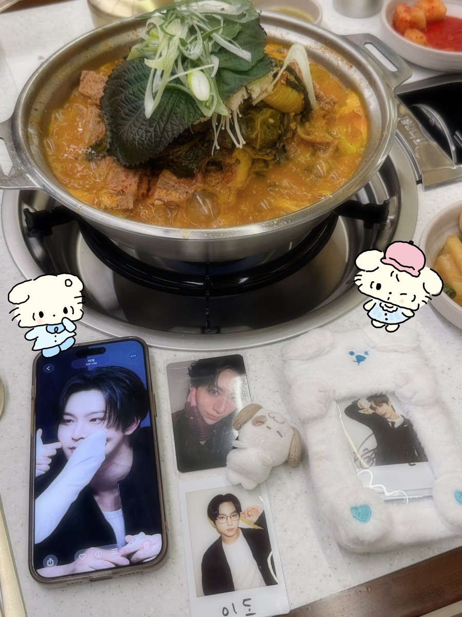 여자음식먹음🎀🤍