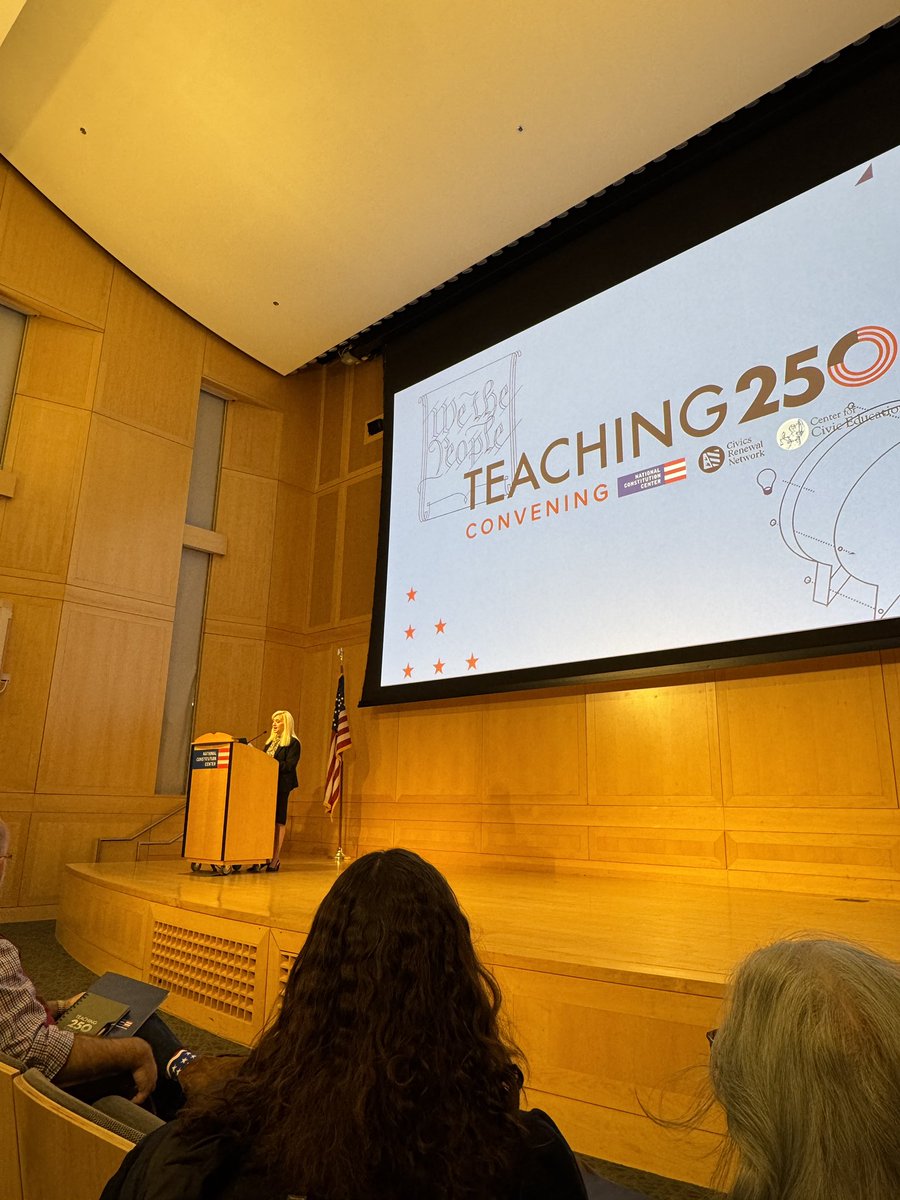 Liz Ramos tweet media