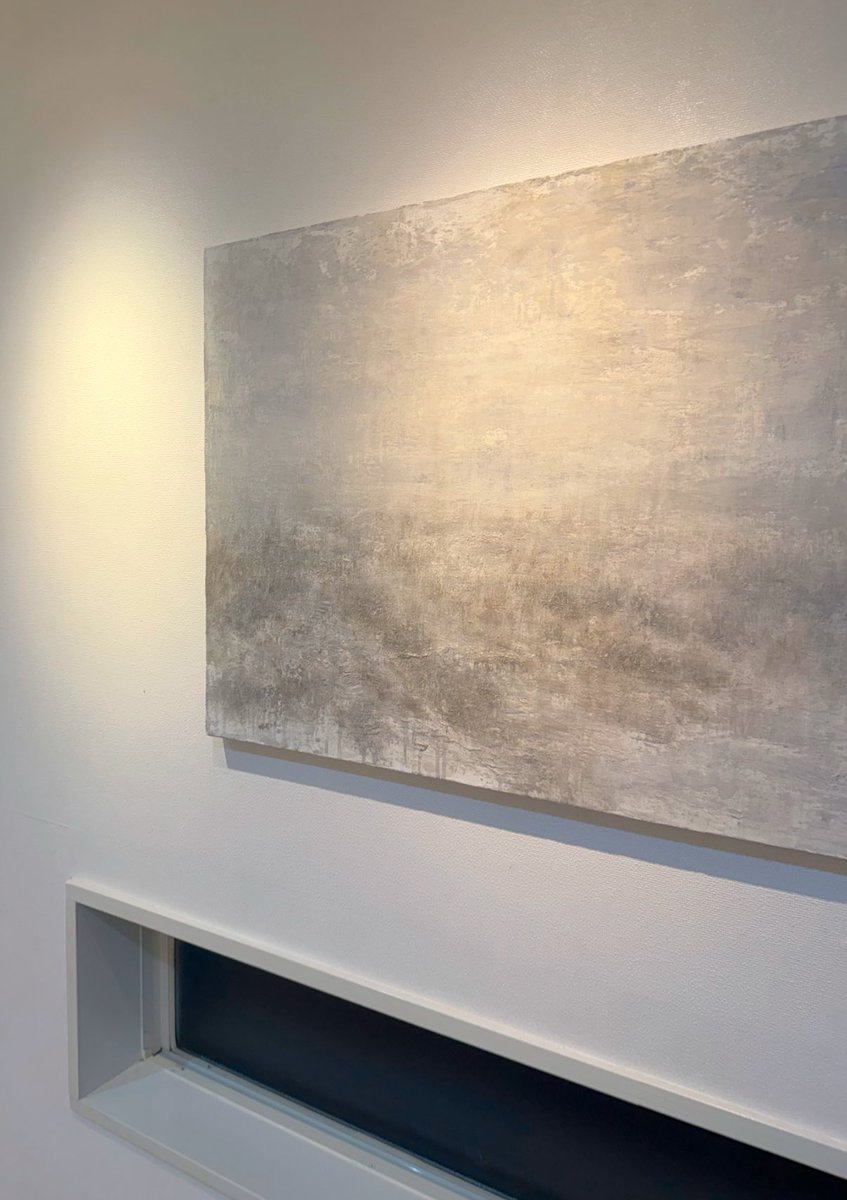 和歌山個展最終日☁️2/8(日)10:00-17:00
会場：Gallery&amp;Cafe AQUA
KAISOは15時から閉場迄在廊予定です。これまで足を運んで下さった皆さま、ありがとうございました！最終日もたくさんの方に見て頂けますように