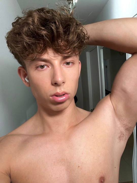 i am sexy Jeff 😜 🌙 tweet media