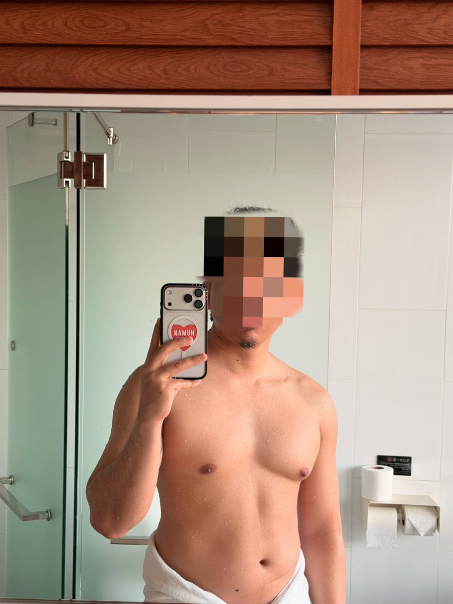 FxxParallel's tweet image. Lost 3 kg. Last week…. OMG
/Feed me. 🥩🥦🍌