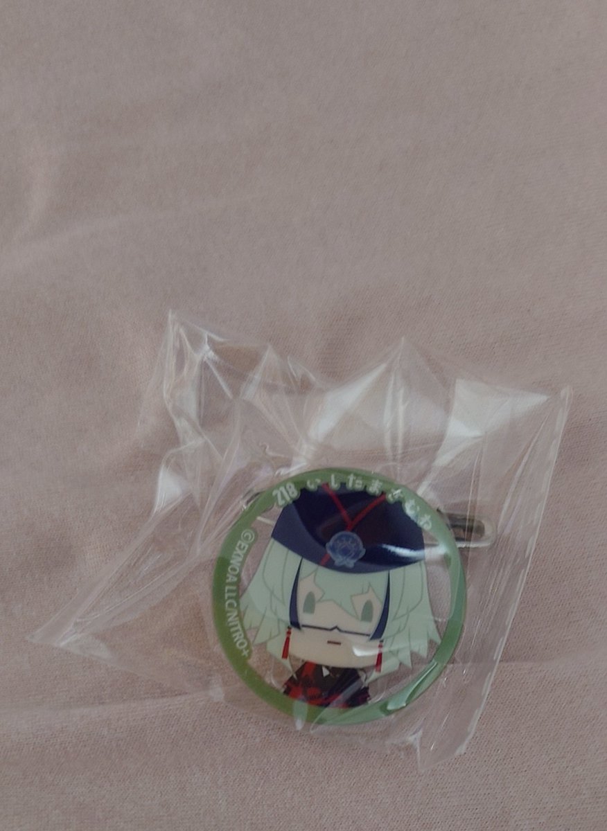 snow000ChemiAyu's tweet photo. 【交換 譲渡】フリューくじ 刀剣乱舞ONLINE 御伴散歩 ～ぽちくじ～
譲：A 歌仙 蜂須賀 陸奥守
B 一期 薬研 豊前
C 鬼丸 鯰尾 骨喰 蜻蛉切 髭切 膝丸 孫六 火車切
D 石切丸 巴形 静形
E 青江 大包平 獅子王 御手杵 南泉 肥前 桑名 石田 実休 雲生

求：定価+送料 又は C 五虎退 乱 D 長義 E鶴丸 京極 https://t.co/vdbSCdbZfp