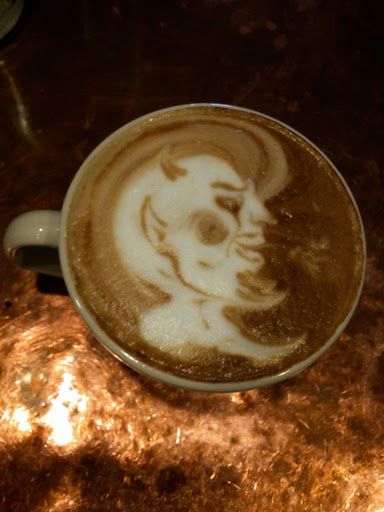 IglesiadeSatan's tweet photo. "La bebida del diablo es tan deliciosa que deberíamos engañarlo bautizándola" - Papa Clemente VIII, sobre el café https://t.co/YY0673PPUu