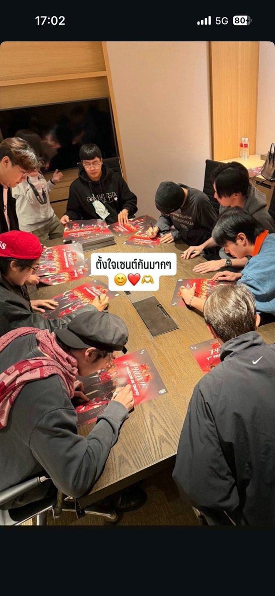 김씨ᓀ‸ᓂ ประชากรโดเวน 텐이 tweet media