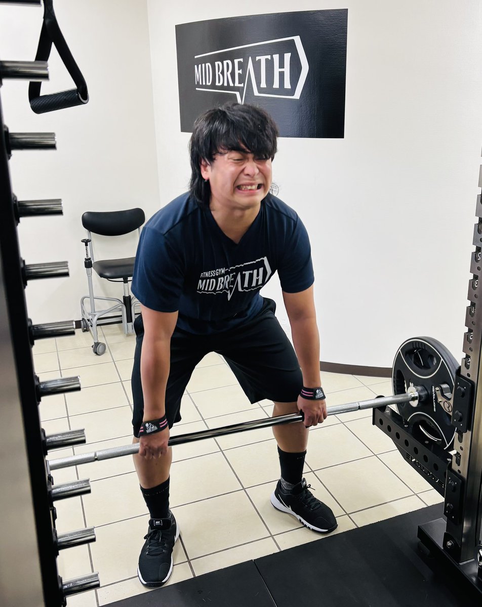 開本貴洋選手、二日間連続パーソナルトレーニングをミッドブレス広島で