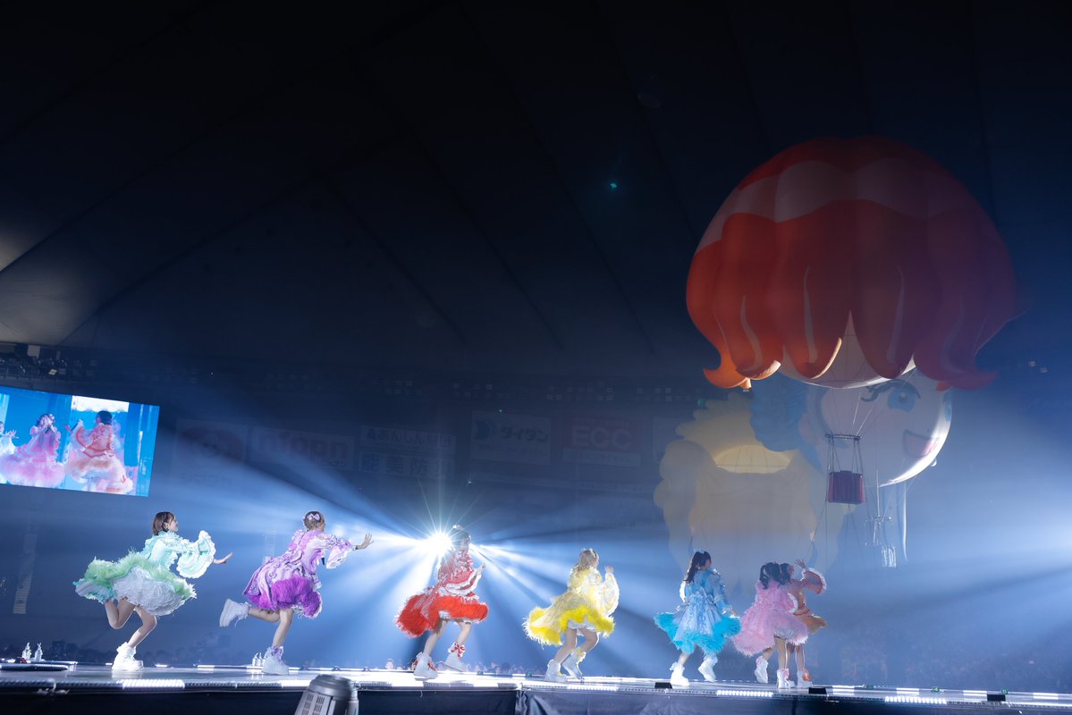 FRUITS_ZIPPER's tweet photo. ୨୧ ┈┈┈┈┈┈┈┈ ୨୧
『ふるっぱー’s SELECTION
〜君と、好きが重なったとき〜』
୨୧ ┈┈┈┈┈┈┈┈ ୨୧

はじめての《好き》も、
ずっと大切にしてきた《好き》も🫧
この日はぜんぶを連れて、
FRUITS ZIPPERに会いに来てね🫶🏻

🎟️ チケット一般発売中
https://t.co/tZXWPHilM9

୨୧ ┈┈┈┈┈┈┈┈ ୨୧

🎉 KAWAII LAB. 4th Anniversary Special LIVE
　　〜FRUITS ZIPPER〜
🗓️ 2026.2.12（木）
⏰ 開場 16:00 / 開演 18:00
📍 Kアリーナ横浜

── FC企画 ──

📣 メンバーセレクト楽曲予想キャンペーン🗳️

2月12日（木）開催
『ふるっぱー’s SELECTION
〜君と、好きが重なったとき〜』

全メンバーのセレクト楽曲を
すべて的中させたファンクラブ会員様の中から、
抽選で豪華賞品をプレゼント🎁

▼詳細はこちら
https://t.co/HRcKA34JBC

#KAWAIILAB
#FRUITSZIPPER #ふるっぱー
#フルーツジッパー