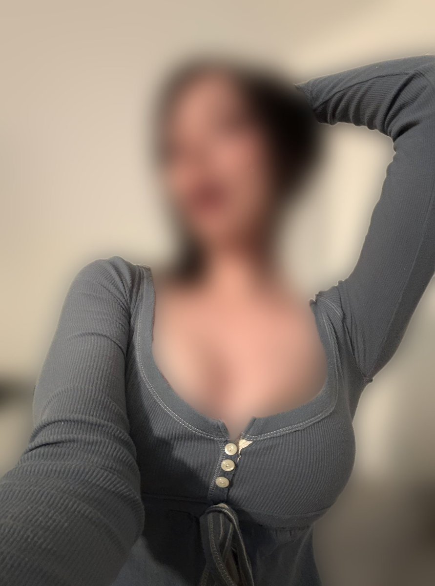 whats that simp? you wanna use your time for me instead of pathetically trying to get girls? 😵‍💫🌀

then do it! become my edit slave today loser 🤭🌀

#censor #goonette #fabricsexual #nsfw #beta #loser #virgin #findom #IRL #irlsubmissions