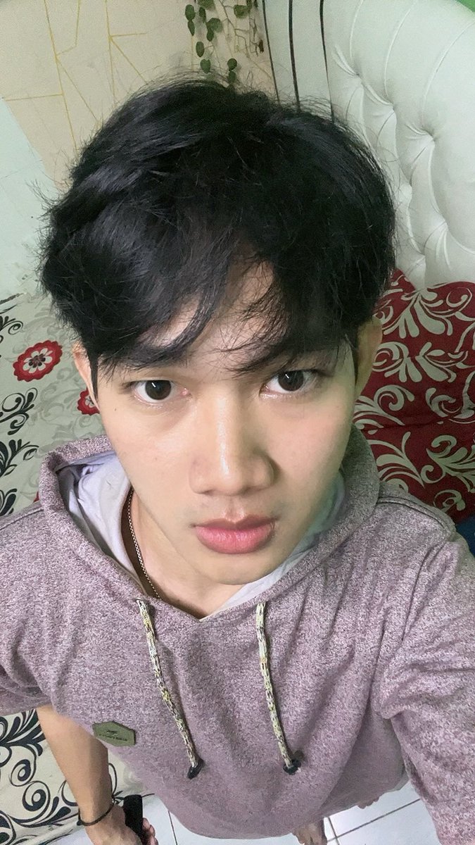 ✮αη✩ tweet media