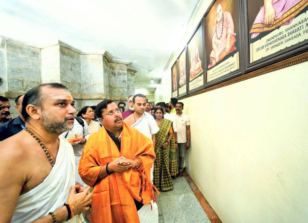 Adi Shankaracharya stands as one of the greatest contributions of Kerala to our nation. By traversing the length and breadth of Bharat on foot and establishing the four Mathas at the four corners of the country, he powerfully affirmed that this nation is one—culturally,
