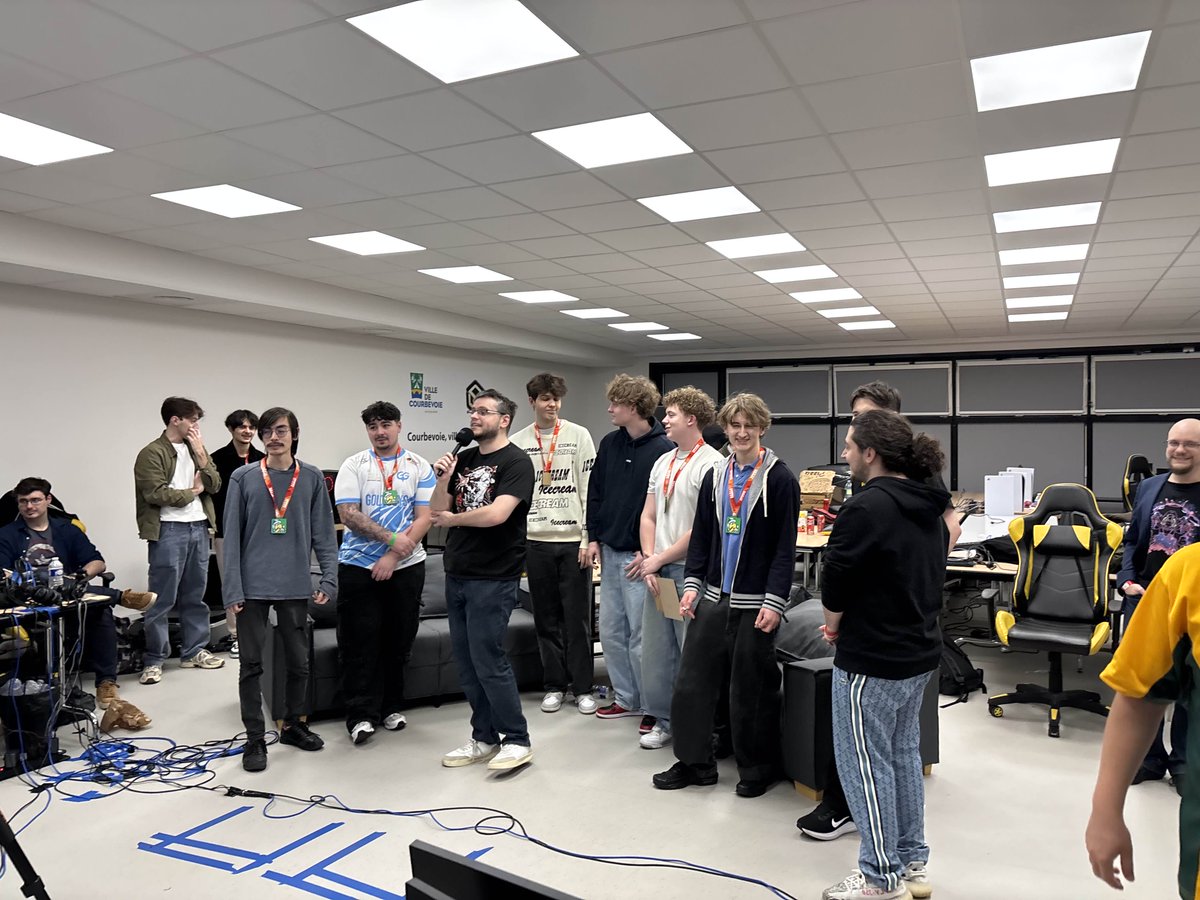 GGS pour cette saison,

Un grand merci à nos GG YesYes qui nous ont fait rêver tout au long de la saison en nous montrant qu'ils étaient capables de choses incroyables. 

Nous sommes tellement fiers d’eux. 
La saison était folle encore bravo à eux !