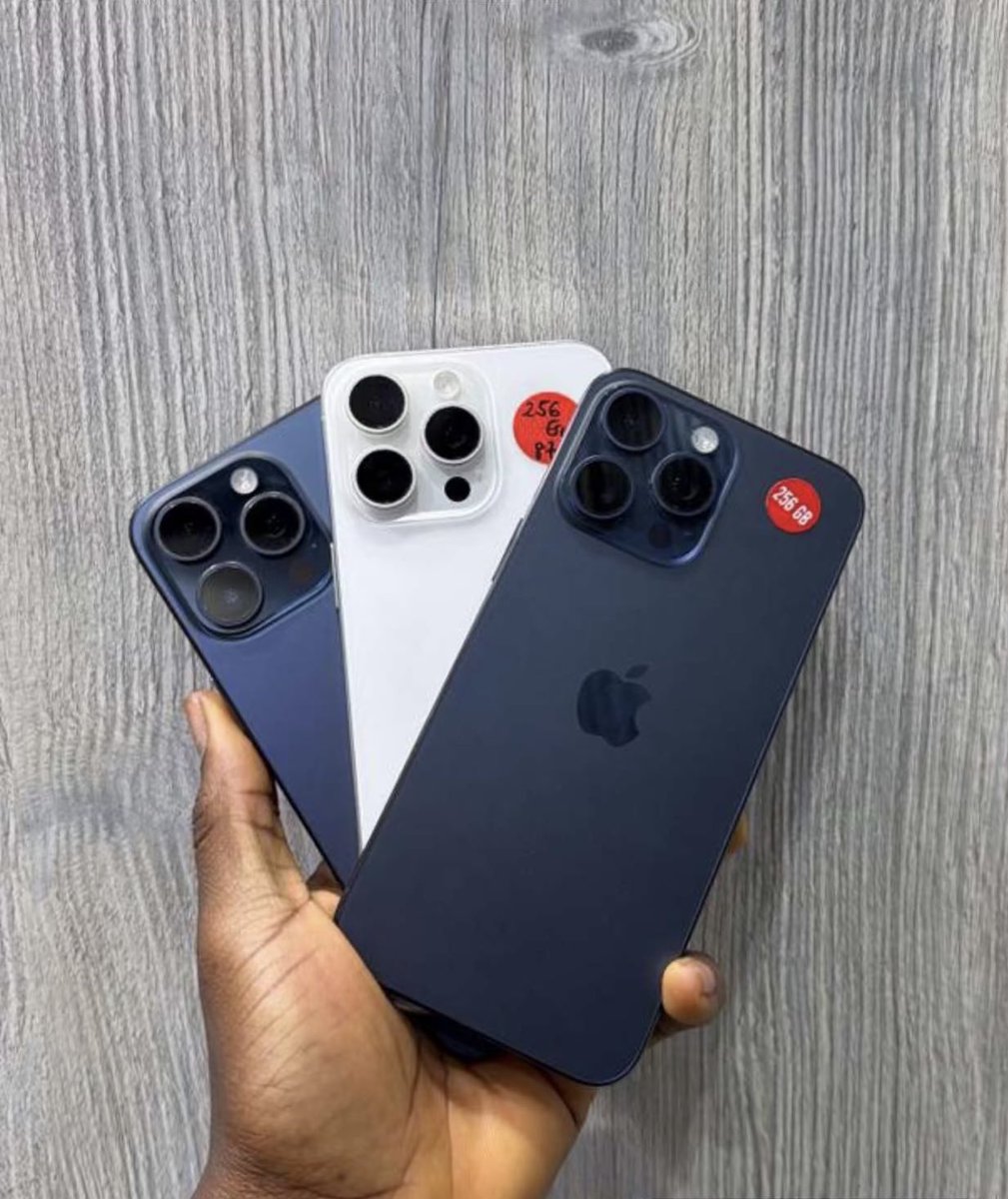 AVAILABLE NOW—
IPHONE 15PRO MAX 256GB
SIM UNLOCKED!
BH— 🔋 87%+ 
NEAT!

@ GH₵ 8,500