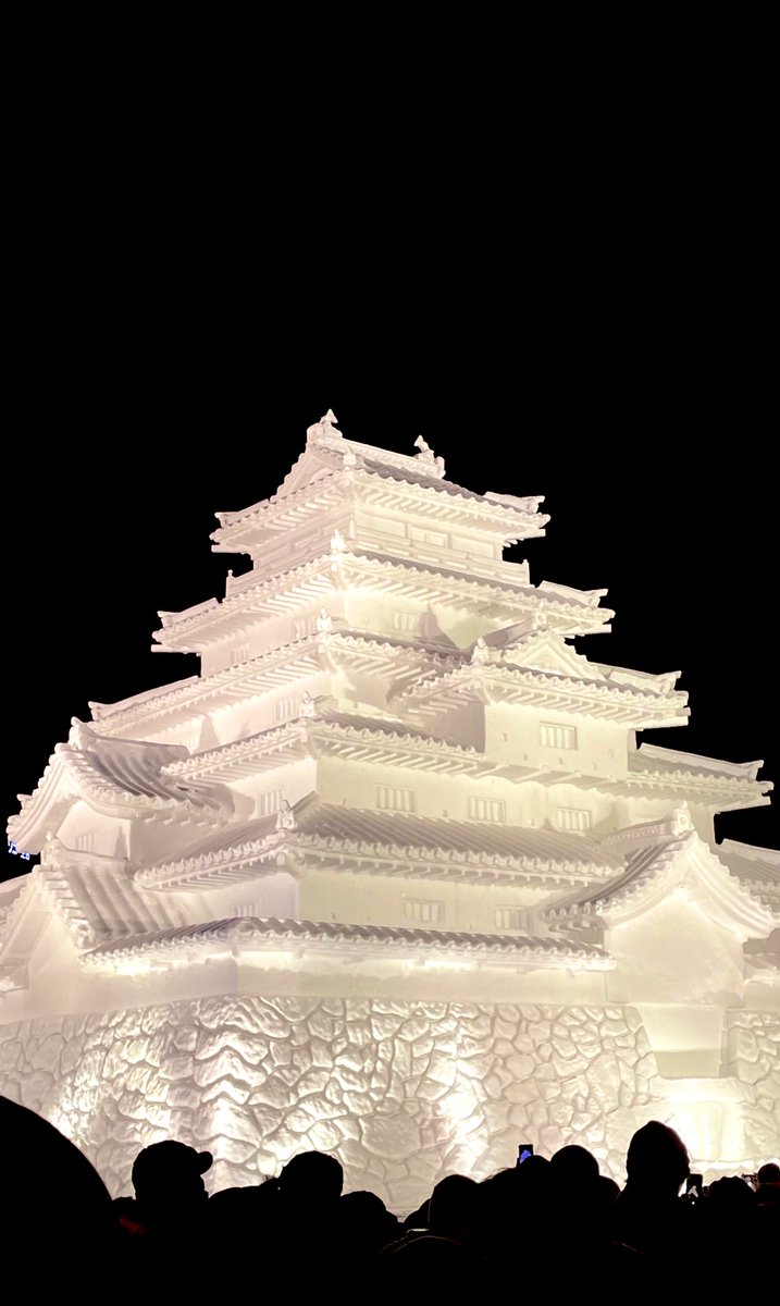 桃と富、これが雪まつりだよ…❄️
