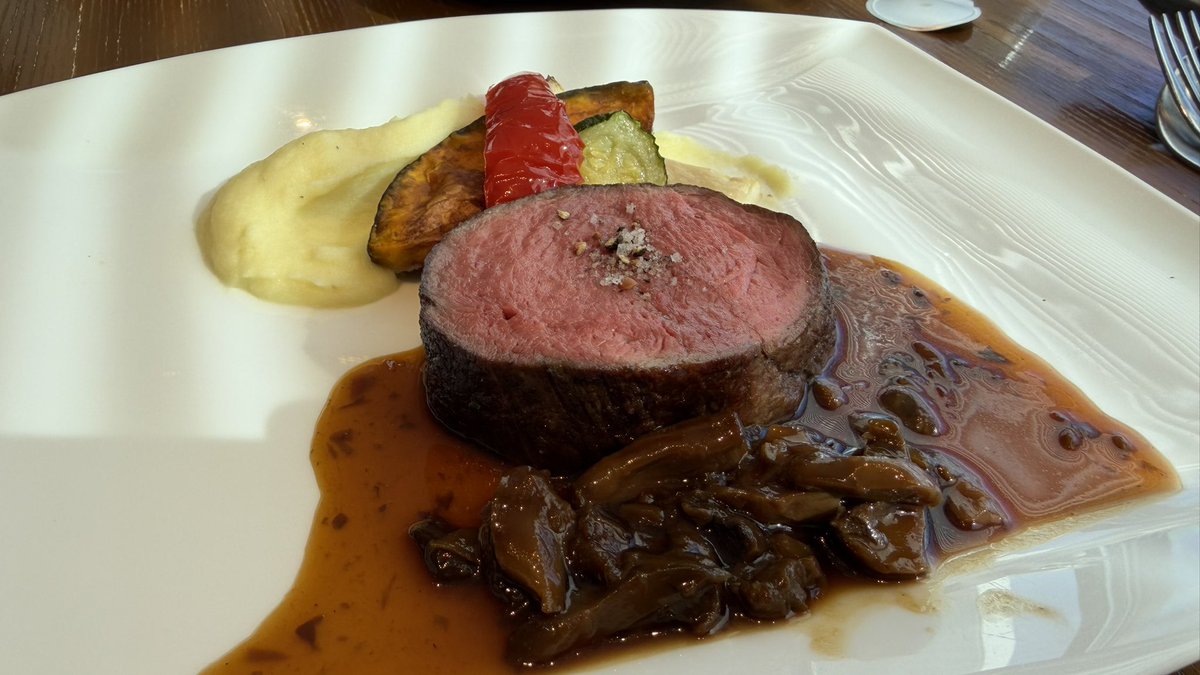 go_maith's tweet photo. 最近食べた肉たち https://t.co/7QAK96Uuye
