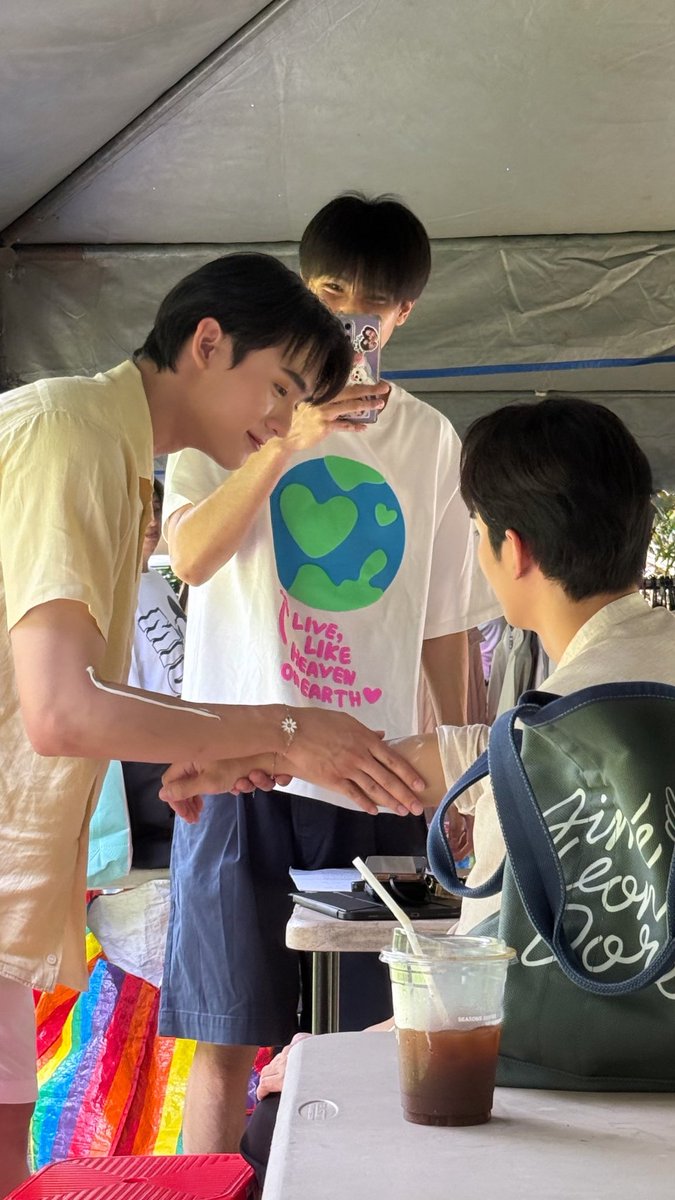 สาแก่ใจหนุ่มวายยิ่งนัก 

FORCEBOOK MOS EP9 
 #MelodyOfSecretsEP9