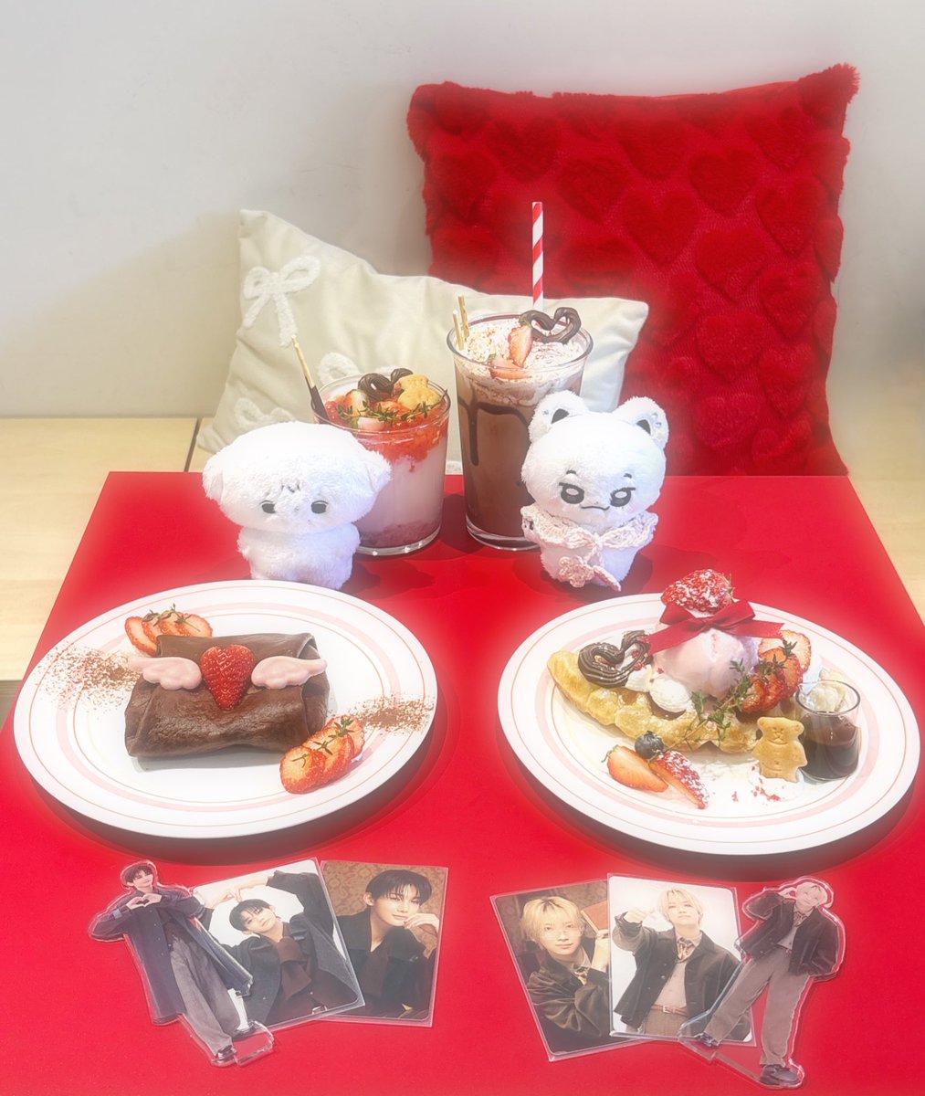 jjj78o_lune's tweet photo. ⠀ ⠀ ⠀
⠀ ⠀ 
⠀ ⠀ ⠀⠀ ⠀ ⠀⠀ゆうまくんの22歳が
⠀ ⠀ ⠀⠀より輝く1年になりますように🐱🪽
⠀ ⠀ ⠀⠀ ⠀ ⸜⸜♡ @shiratama_yuma ♡⸝⸝

⠀ ⠀ ⠀⠀ ⠀ ⠀#HAPPY_YUMA_DAY 
　　　　　　#andTEAM_YUMA 
　　　　　　　　⠀ #22日和 https://t.co/8qniwPifD1