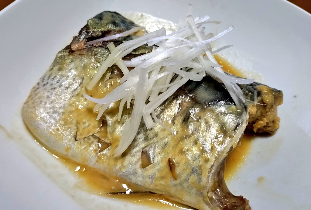 今夜はサバの味噌煮