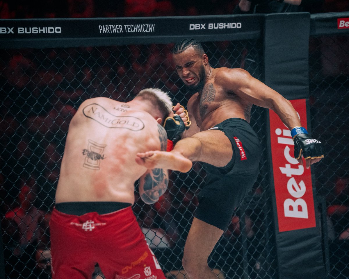 FAME MMA tweet media