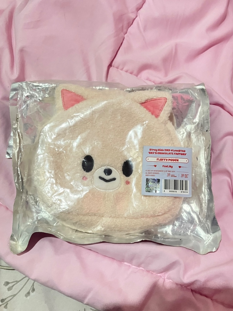 /ss wts want to sell fluffy pouch foxiny skz’s chocolate factory 230k dom bekasi <a href="/hwgjeong/">𝐚𝐮𝐥 🦋 mention after dm</a>
