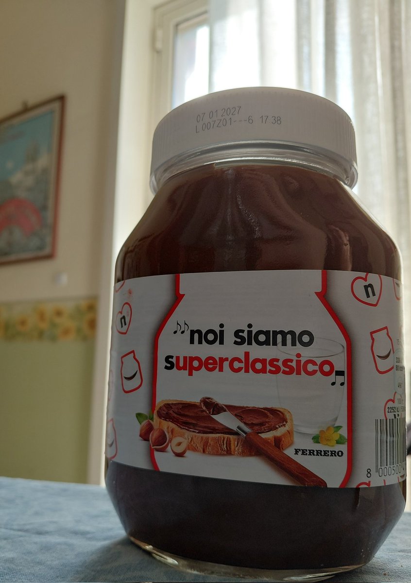 non mi piace la <a href="/Nutella_Italia/">Nutella</a> ma amo <a href="/holyernia/">Ernia</a> 🫠