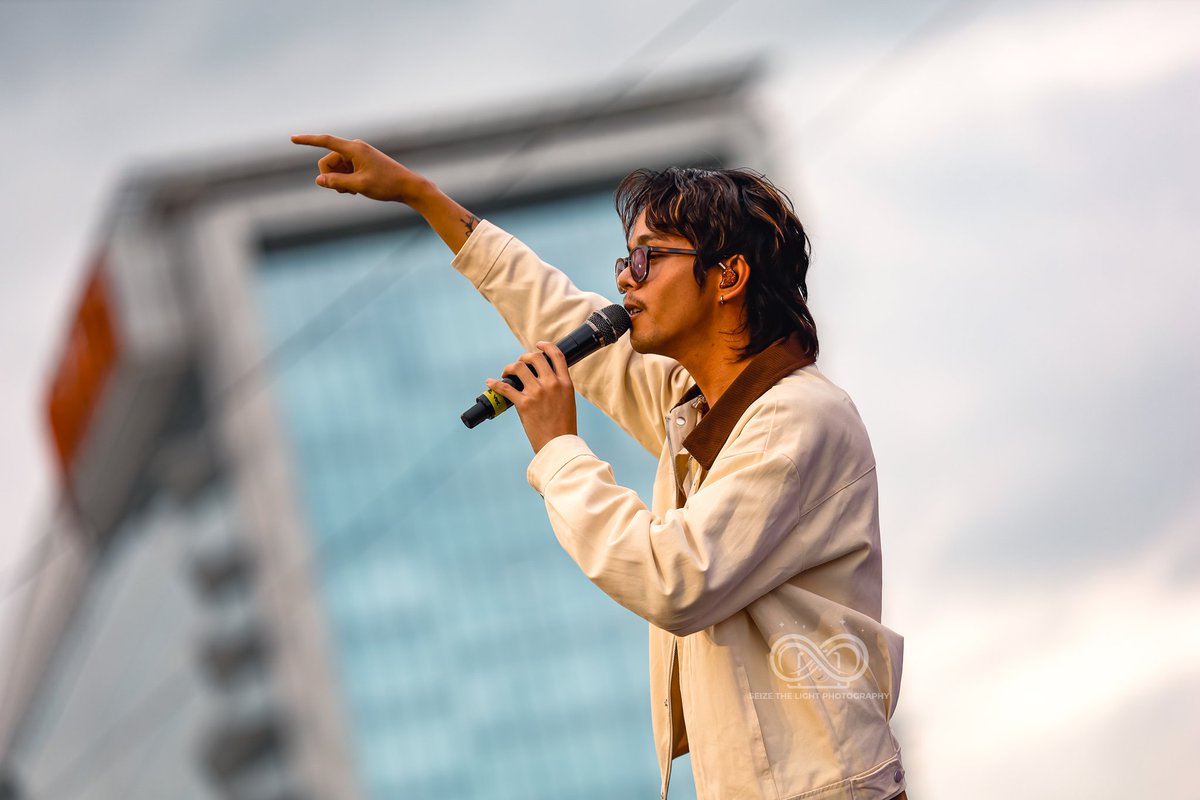 seizethelightph's tweet image. Earl Agustin at the Day 1 of Wonderful Moments Music Festival.
@musikaniorl

#WonderfulMomentsFestival #DDay #FestivalDay #iMePH #WonderfulMomentsMusicFestival #FestivalVibes #OPM #PPOP