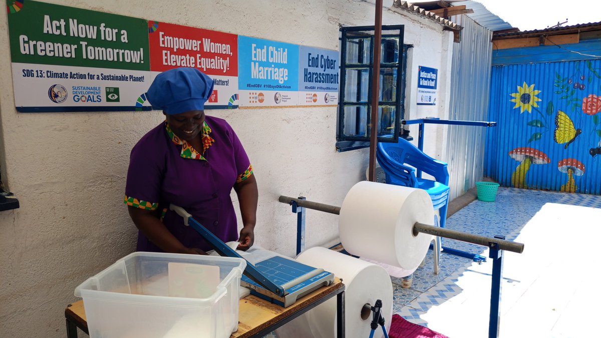 Esther Musavi tweet media