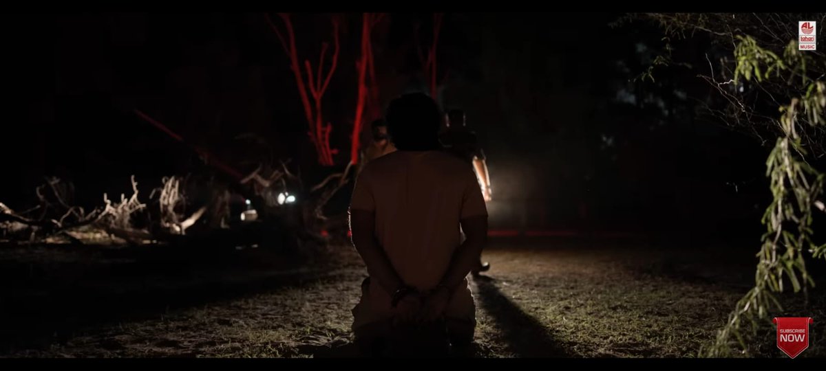 Andha dialogue pesumbodhu... Goosebumps!

youtu.be/yIUR3EpMteY @atharvaamurali @vanibhojan_ @jeevassankar

#VALAI #VALAlatharvaanext