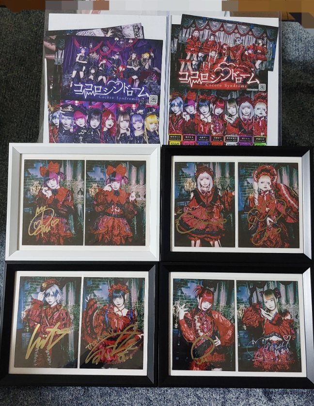 ココロシンドロームを飾るときがキターーーー✨🌀？ｷﾀ?
ずっと家にある写真立てにココシンブロマイドを入れることに成功🥹(やっとやる気が出た人)
やっぱココシンだねw