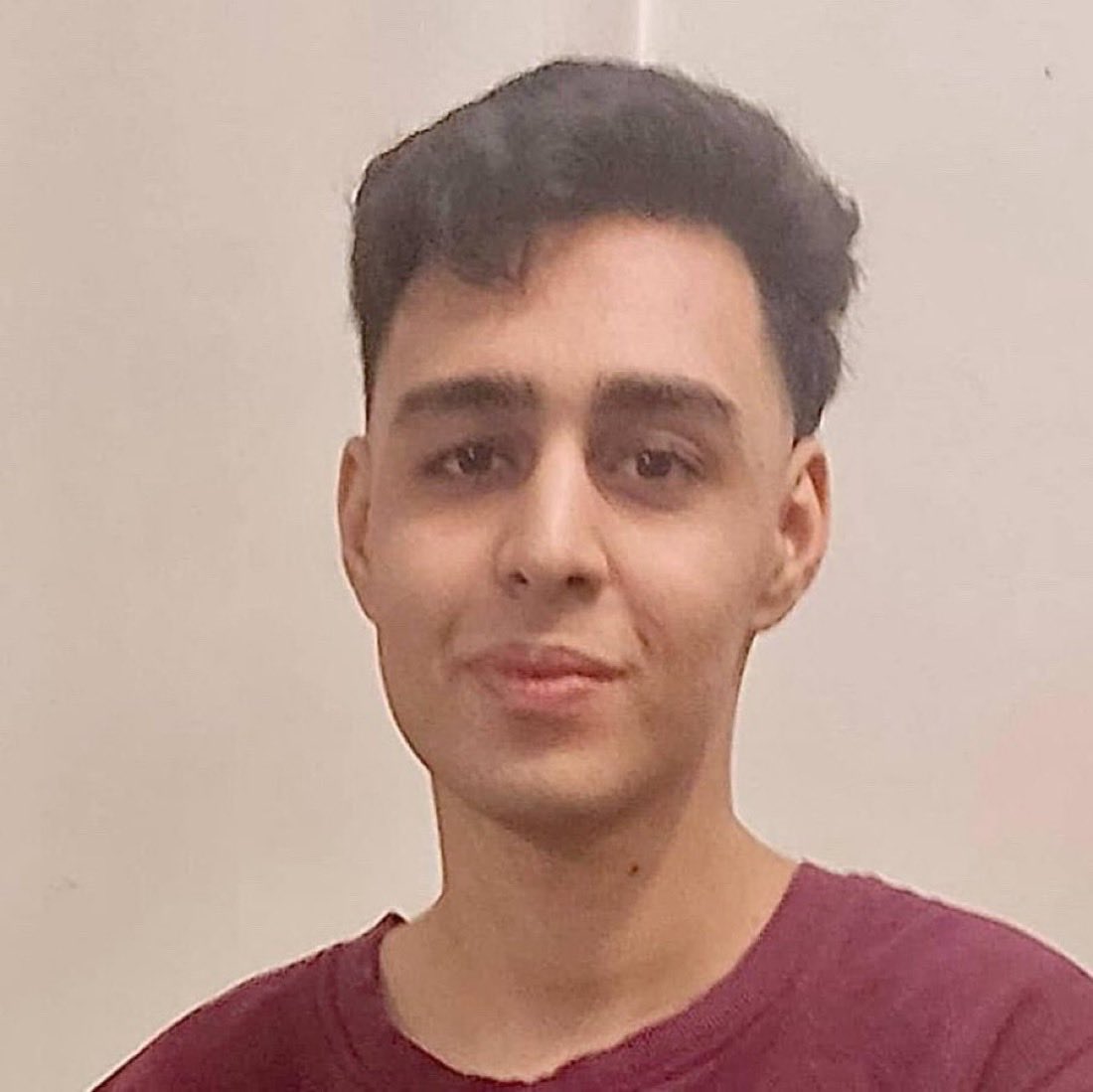 .<a href="/POTUS/">President Donald J. Trump</a> 
#MohammadAminBiglari, a 19-year-old young man and his family’s only child, is at risk of execution. His case has been sent to Branch 15 under “the judge of death,” Salavati. 
Iranians are still waiting for the promised help. 
End #IranMassacre.
Bomb IR terrorists.