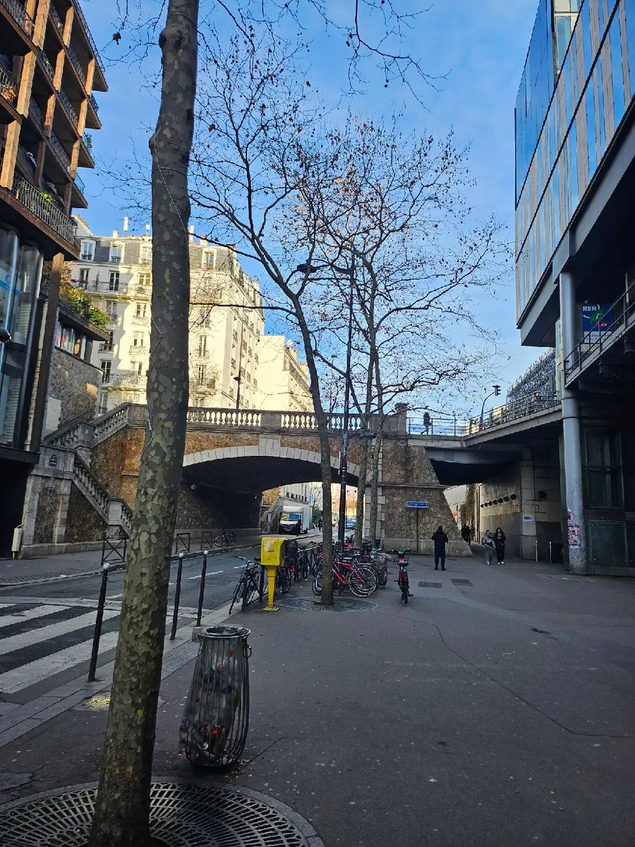 ⏳ 14h00 (heure de Paris)

Station F.
Builders. Traders. Developers.

La WEEX Builders Series Paris s’apprête à démarrer et sera également diffusée en LIVE. 🎬

Quelque chose d’important est sur le point de commencer.

Rejoignez-nous. 👀🔥

#WEEX #WEEXBuilders