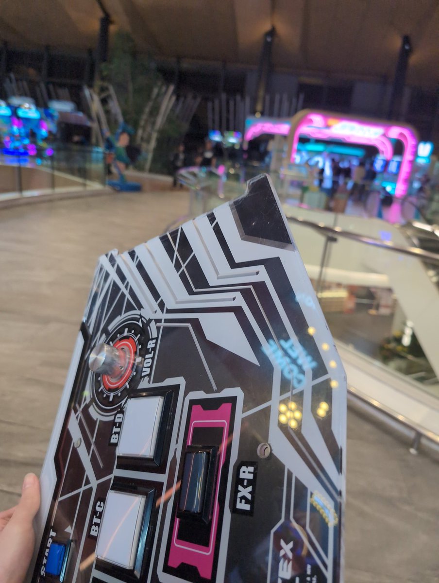 realStepdog's tweet image. uhm...