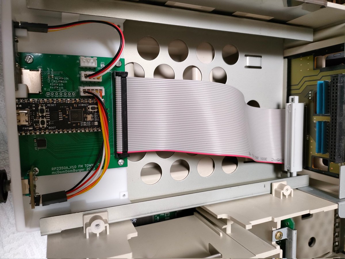 A CD-ROM ODE for FM Towns for only $60!? 😍