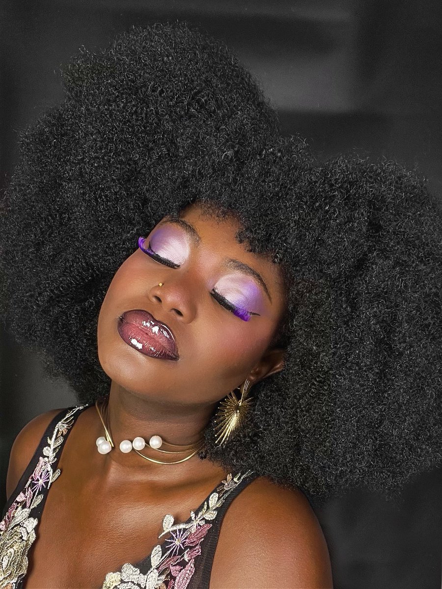 My name is Fimí, I wanna be a SUPERSTARR and this is what I’m gonna do: 
I’ll be releasing one single per month for six months and see what happens. 

Will you be there??