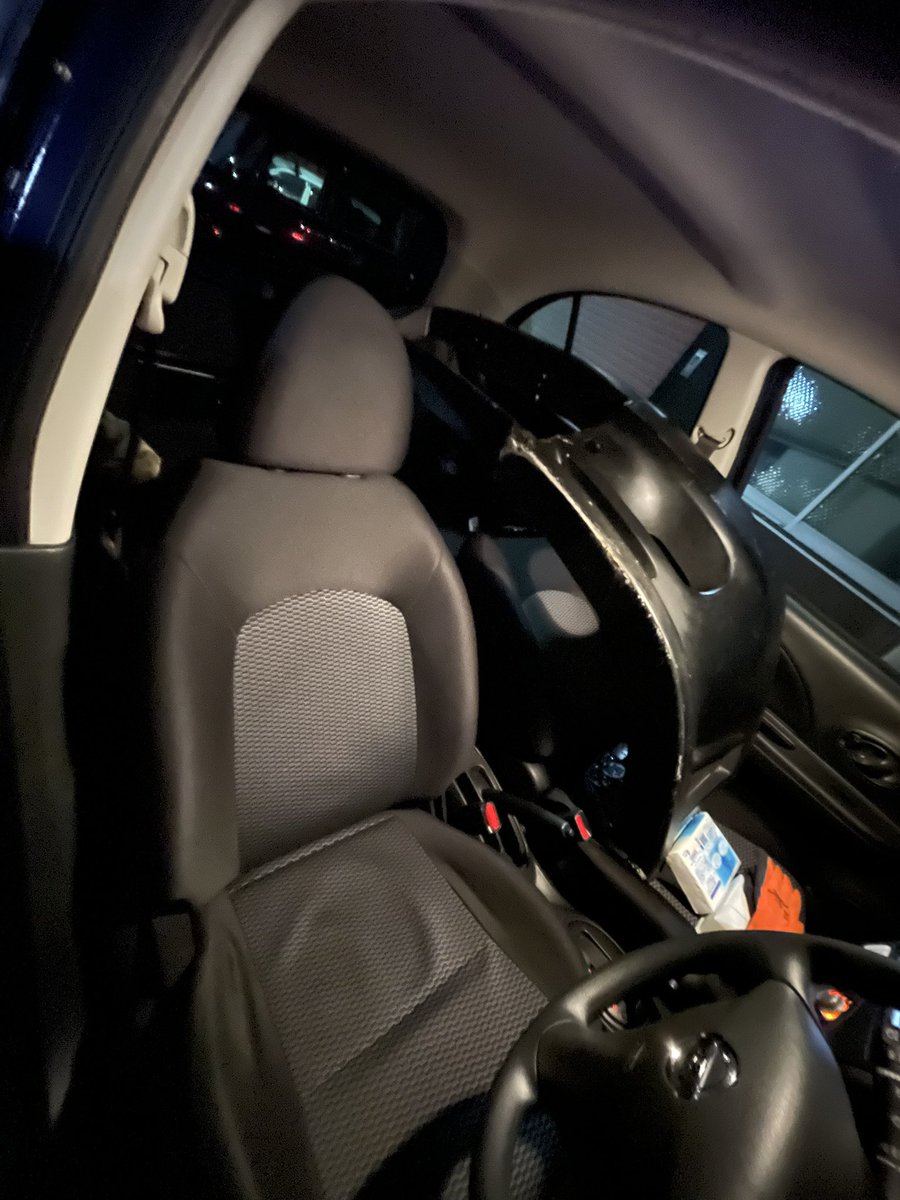 バンパー乗せてる時車傷つけないようにと待ち合わせ時間気になって1人で焦って結局遅刻するやつ笑　
思い通りの時間に出発出来たことありません。。積む時は余裕の大きさの車か前日に積む事をお勧めします笑
