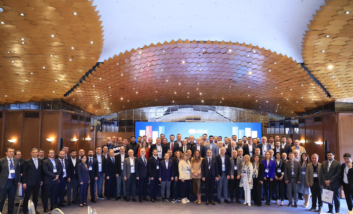 2025 Yılı Seçimli Olağan Genel Kurullarımızın ardından geleneksel Ticari Diplomasi Kampımızı, <a href="/deikiletisim/">Dış Ekonomik İlişkiler Kurulu - DEİK</a> İş Konseyi Başkanlarımızla gerçekleştirdik.

Güzel bir atmosferde, yeni dönemdeki Ticari Diplomasi stratejimizi ve faaliyetlerimizi değerlendirerek 'DEİK Ailemizi'