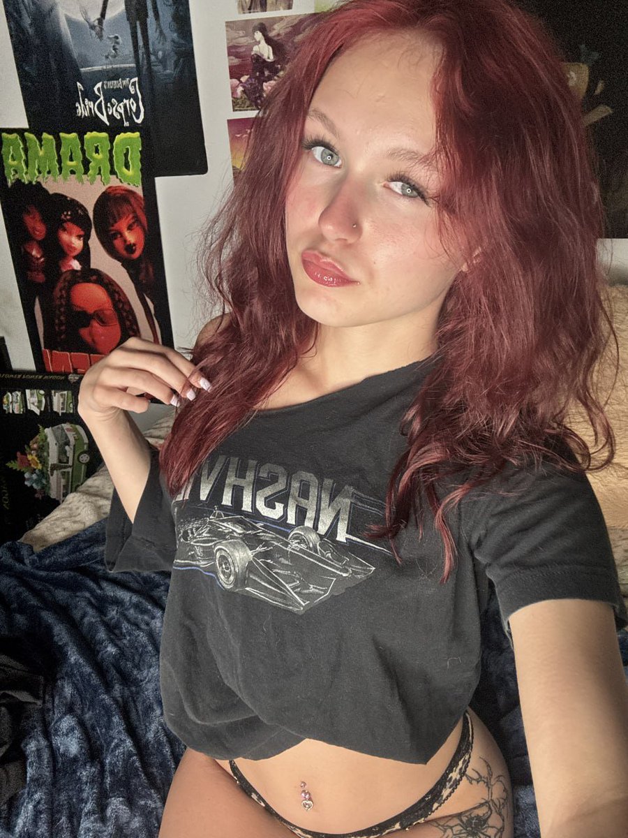 aliceblush43's tweet photo. finally getting my tan back 🙂‍↔️ https://t.co/d556l9xqEh